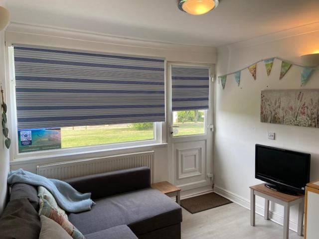 Chalet 87 Sandown Bay Holiday Centre Generous Money Off Ferry Crossing & Special Offer Until End Of June, September And Halloween Deals Now On מראה חיצוני תמונה